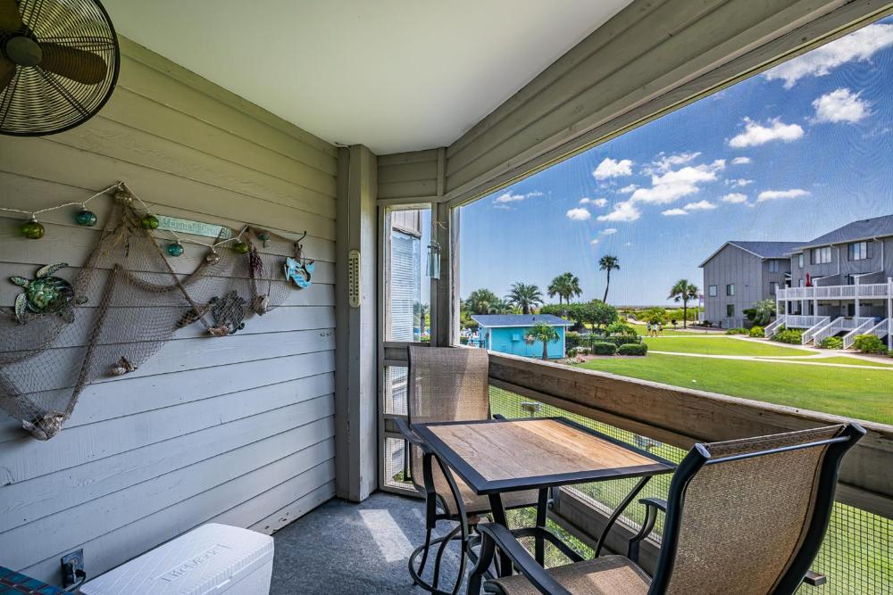 New Listing! - Pool and Ocean View - Harbor Island Beachhouse